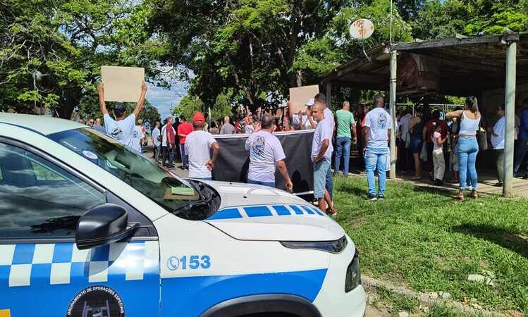 Movimentação muda rotina do Aeroporto de Campos pouco antes da chegada de Lula