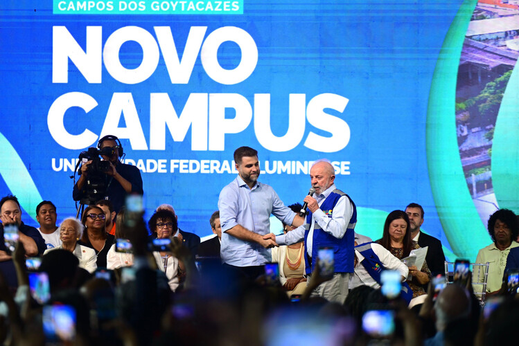 Lula inaugura o novo campus da UFF em Campos