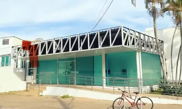 Prefeito de Macaé anuncia desapropriação de parte do antigo hospital da Unimed