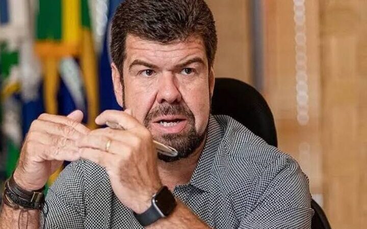 Prefeito de Macaé está em Israel sem poder deixar o país devido a guerra com o Irã