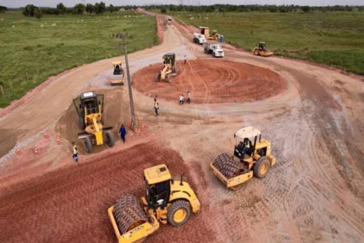 Firjan e DER tratam dos impactos da restrição de caminhões na RJ-238 em Campos