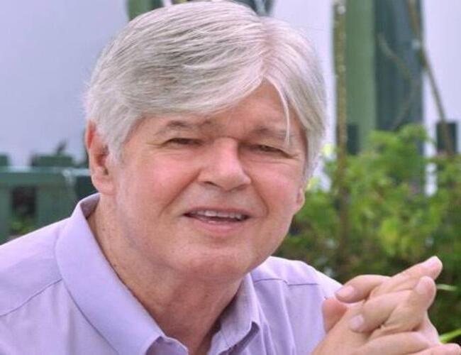 Mestre da crônica esportiva, morre aos 80 anos em Campos, Péris Ribeiro