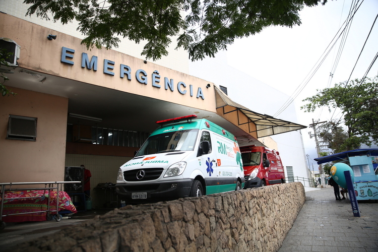 Morre ciclista que sofreu acidente na BR-101 em Campos no fim de semana