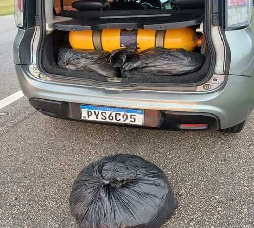 PF e PRF prendem homem com cerca de 40kg de maconha em Casimiro de Abreu