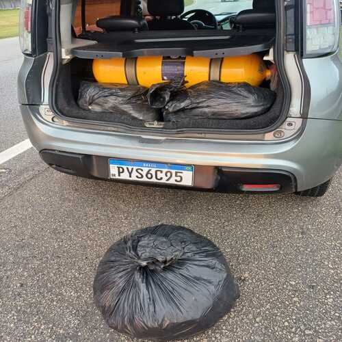 PF e PRF prendem homem com cerca de 40kg de maconha em Casimiro de Abreu