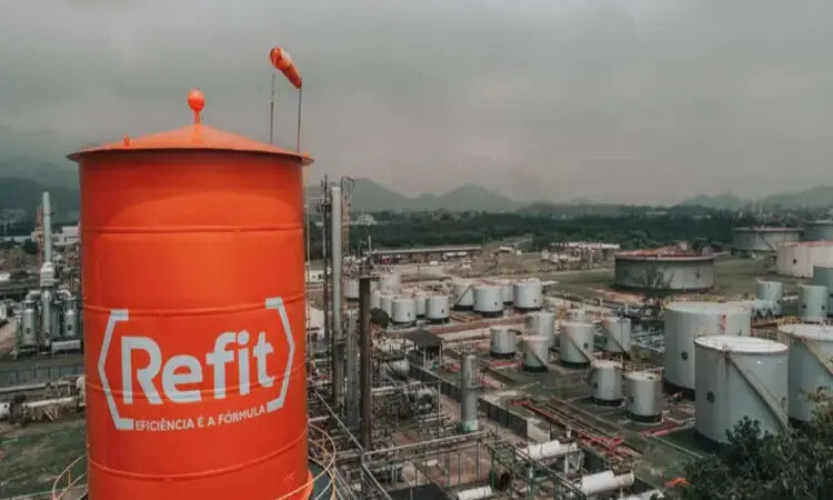 ANP interdita refinaria da Refit no Rio por suspeita de fraude na venda de combustíveis
