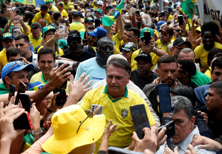 STF inicia julgamento de Bolsonaro e mais sete aliados por suposta tentativa de golpe