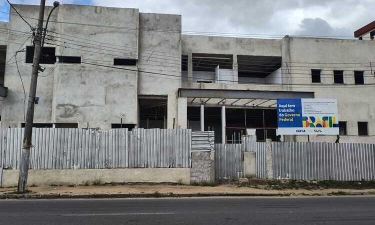 Entrega do novo Hemocentro Regional em Campos tem atraso de quase dois anos