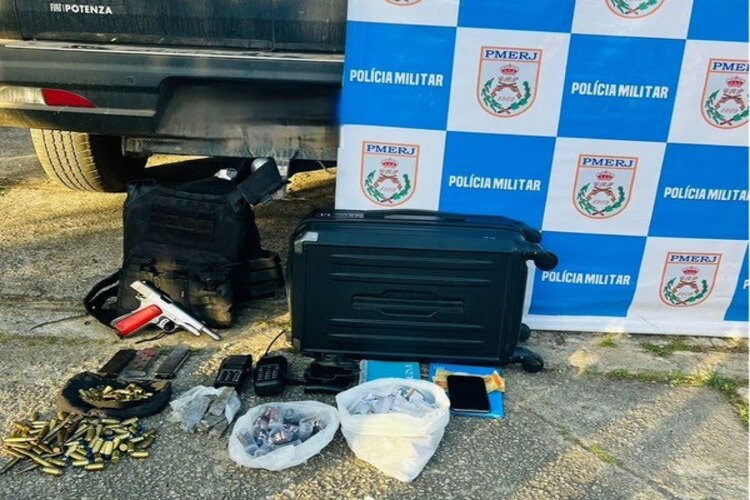 PM prende suspeito de comandar tráfico de drogas na Região dos Lagos