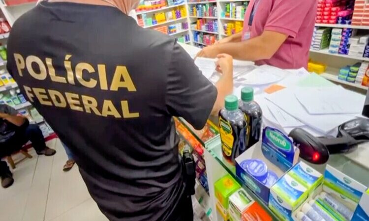 PF deflagra em Rio das Ostras Operação Tarja Preta contra tráfico internacional de remédios