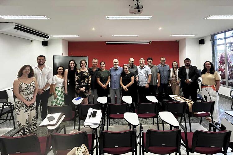 MP discute políticas públicas para condutores de veículos de tração animal em Campos