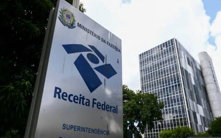 Isenção de IR para quem ganha até R$ 5 mil entra em vigor
