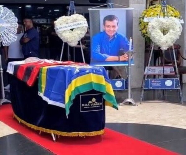 O último adeus ao ex-prefeito de Campos Arnaldo Vianna