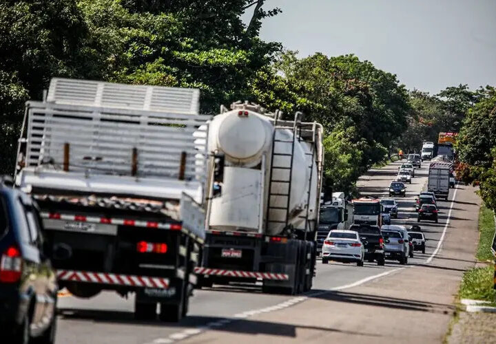 Mais de 800 mil veículos são esperados na BR-101 durante o Carnaval