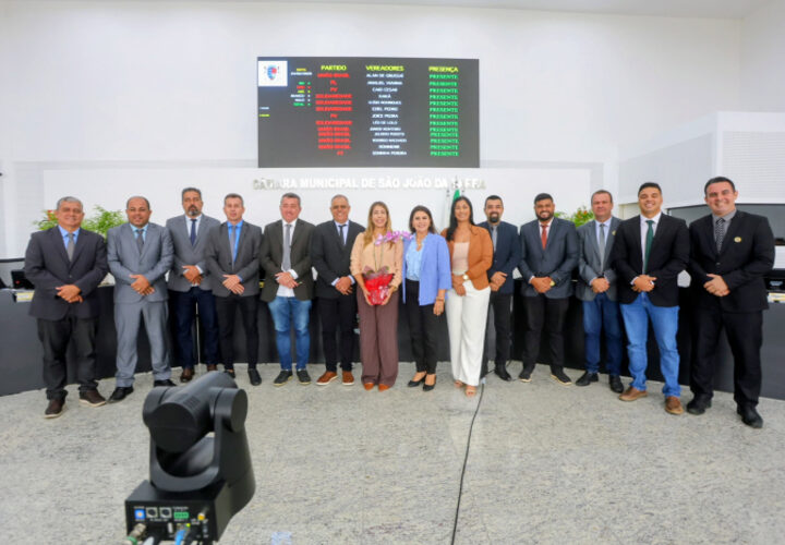 Prefeita de SJB participa da abertura do ano legislativo na Câmara dos Vereadores