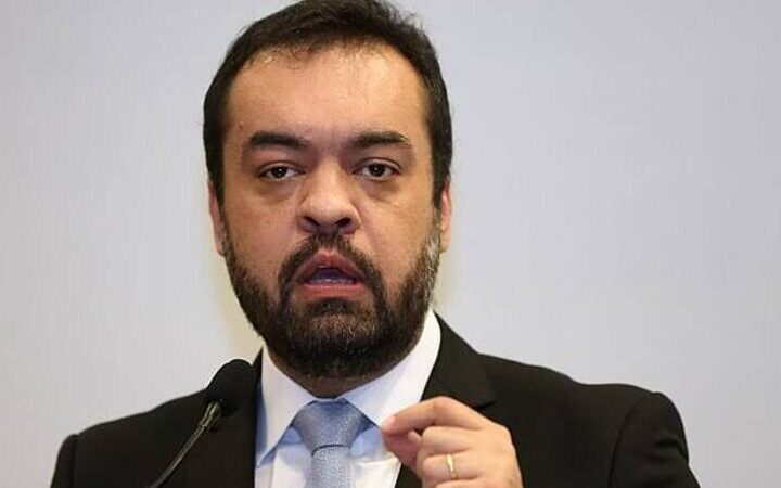 TSE retomará julgamento que pode cassar governador do Rio