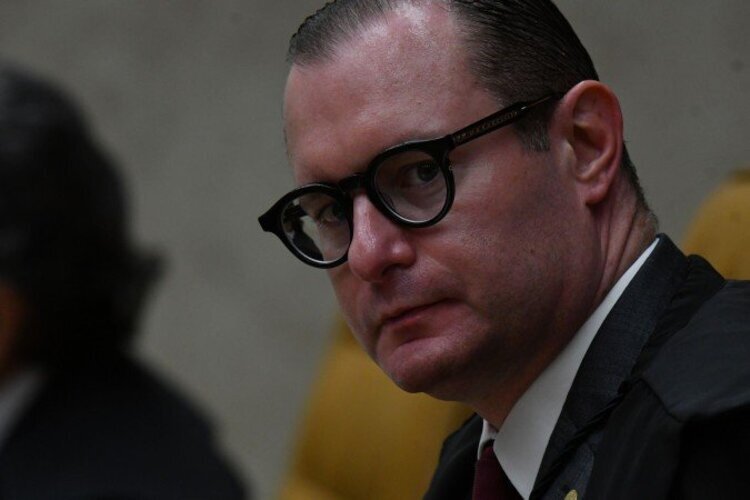 Cristiano Zanin suspende eleição indireta para governador do Rio