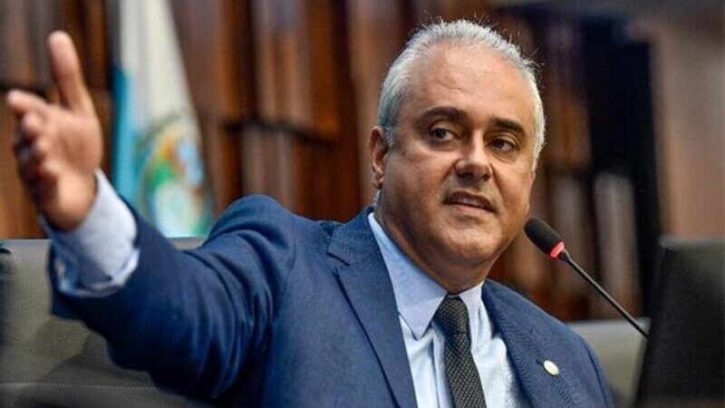 Jair Bittencourt assume Secretaria de Governo do RJ e abre mão da reeleição na Alerj