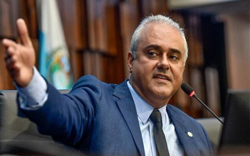 Jair Bittencourt assume Secretaria de Governo do RJ e abre mão da reeleição na Alerj