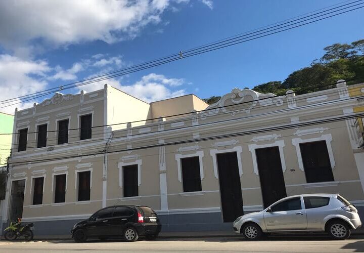 Casos de Covid-19 faz Câmara Municipal de Conceição de Macabu suspender sessões