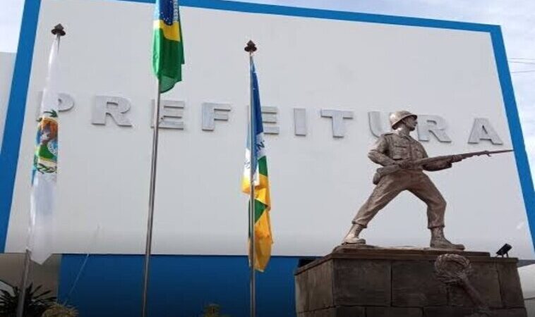 Concurso público para Prefeitura de Santo Antônio de Pádua oferece mais de 400 vagas