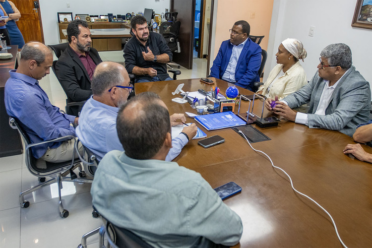 Servidores da Prefeitura de Macaé terão reajuste salarial de 6%