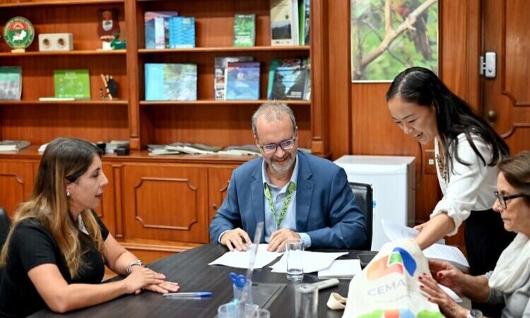 Prefeita de SJb reforça com secretário do Ambiente demandas sobre a erosão