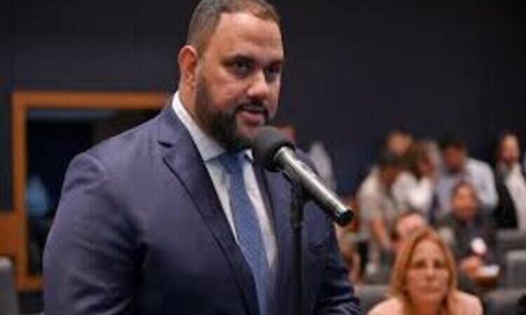 Alerj exonera 40 assessores de Thiago Rangel e economiza R$ 220 mil