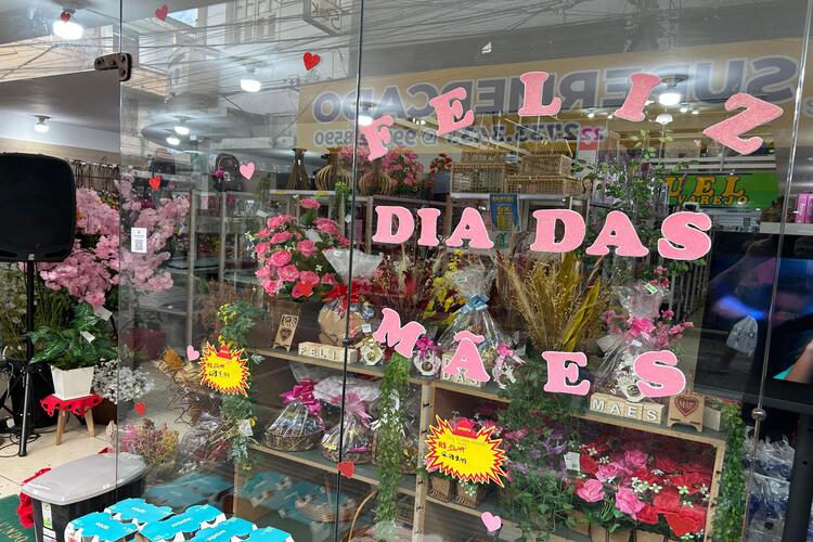 Dia das Mães deve aquecer as vendas no comércio de Campos em até 4%