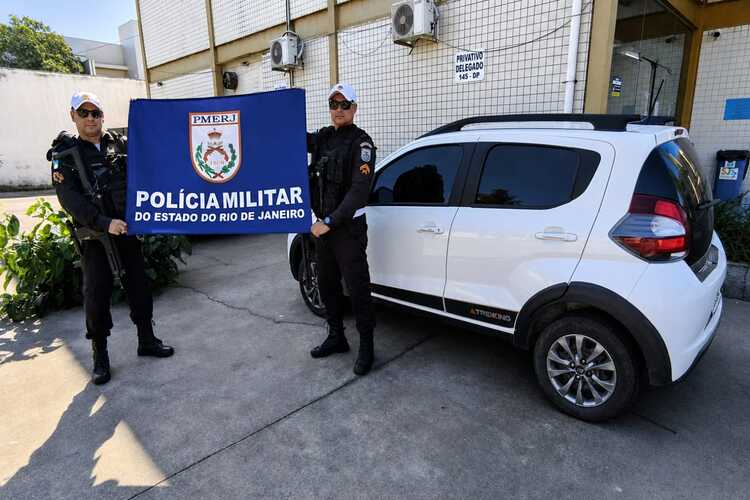 Veículo clonado é apreendido e suspeito preso em SJB