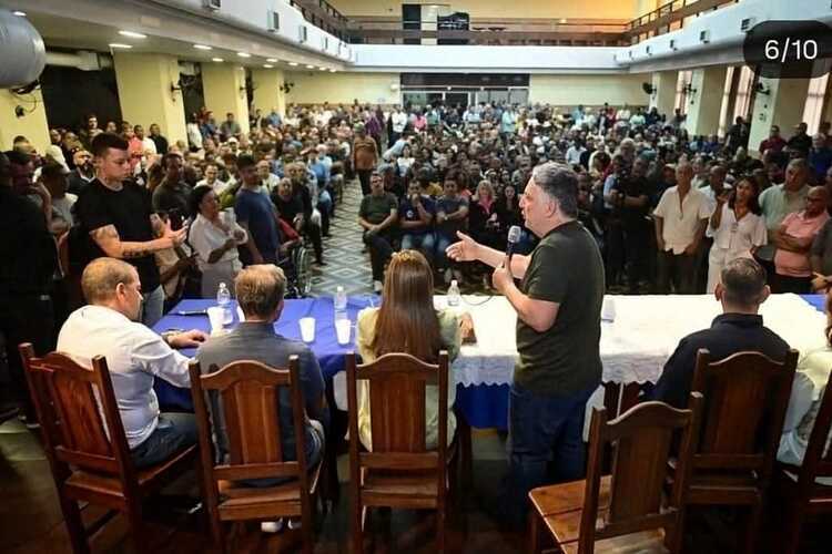 Garotinho lança no Rio sua pré-candidatura a governador