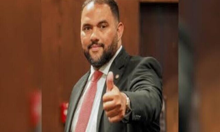 Diretor de colégio do Noroeste Fluminense reforça denúncia contra Thiago Rangel