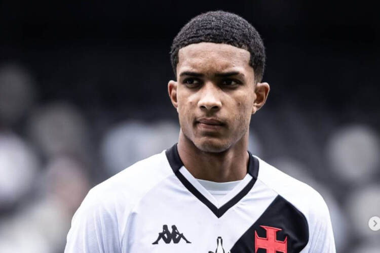 Zagueiro de Campos vai treinar com a seleção brasileira que irá à Copa 