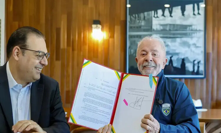 Governo sanciona lei que garante renovação automática da CNH