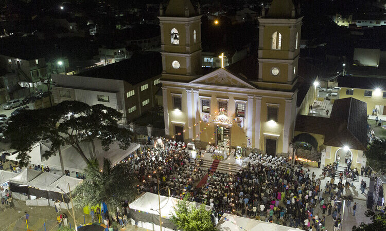 163ª Festa de Santo Antônio celebra tradição, fé e cultura popular em Campos