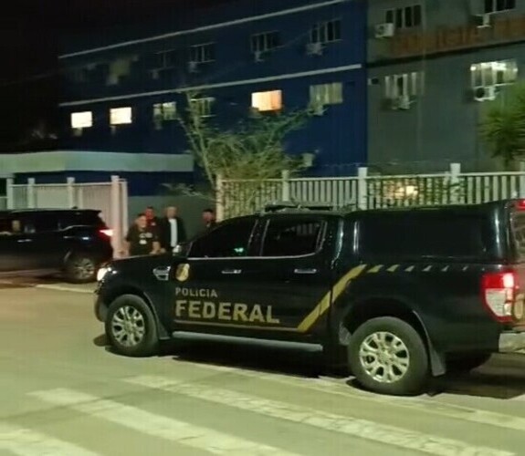 PF investiga fraude em licitação do transporte escolar em Rio das Ostras