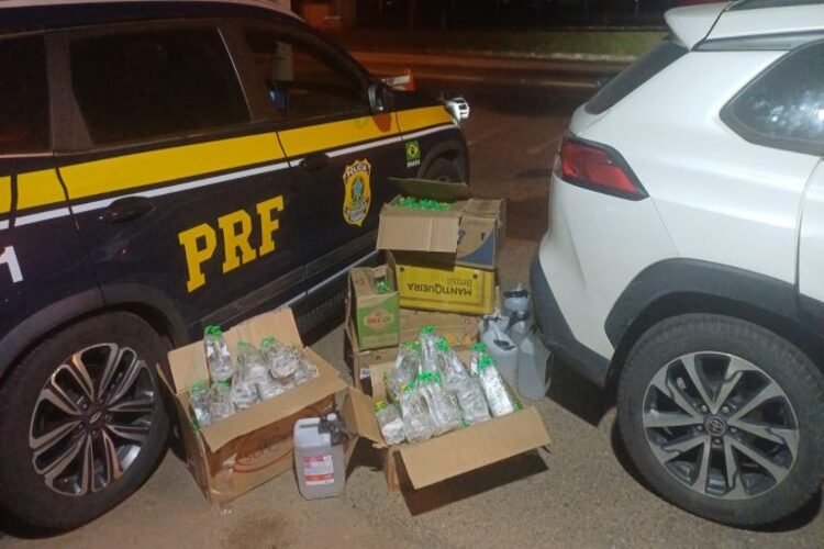 PRF apreende mais de mil frascos de lança-perfume na BR-101, em Campos