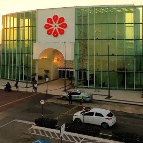 Terror: mulher é sequestrada e assaltada na saída de shopping em Campos