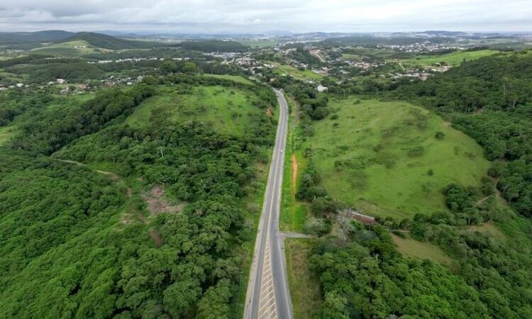 Prefeitos de Rio das Ostras e Macaé vão pedir ao Estado a duplicação da RJ-106