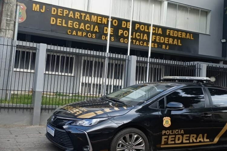 PF apreende R$ 500 mil com empresário e um ex-vereador de SFI em Campos