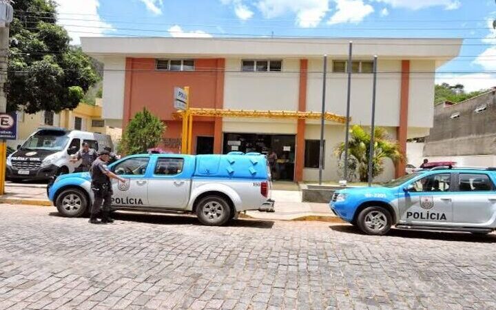 Polícia deflagra operação contra o CV no Noroeste Fluminense