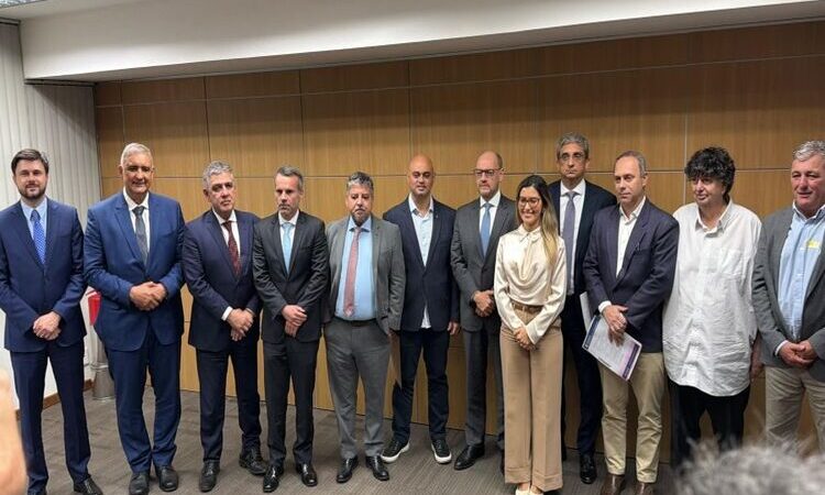 Estado anuncia início da duplicação da rodovia entre Rio das Ostras a Macaé