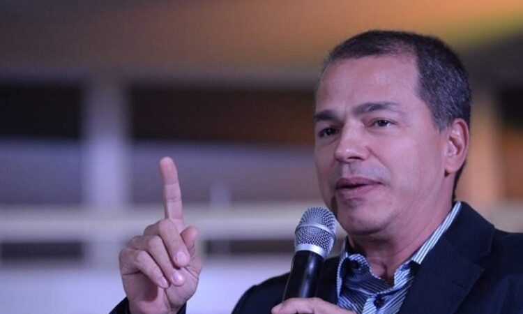 Frederico Paes mexe no Governo para atrair investimentos em Campos