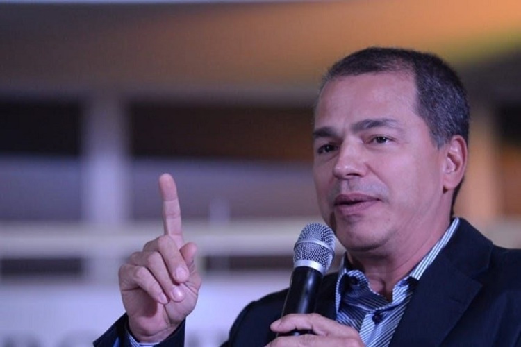 Frederico Paes mexe no Governo para atrair investimentos em Campos