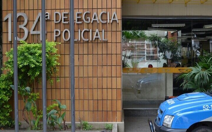 Ossos, que podem ter origem humana, encontrados em uma casa em Campos
