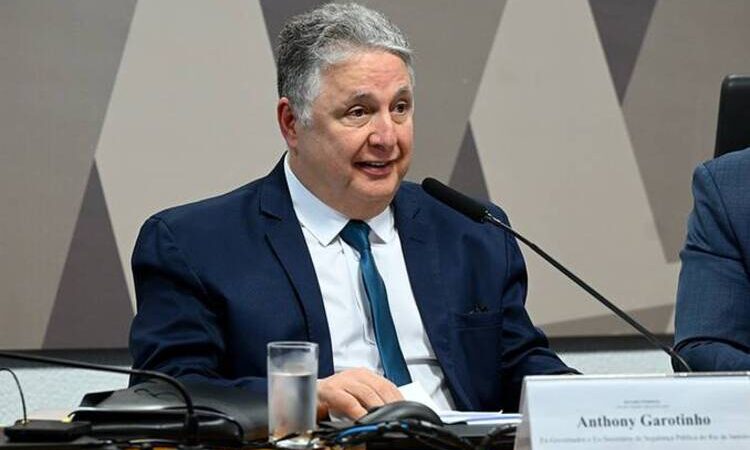 MP pede execução imediata de condenação por improbidade e suspensão dos direitos políticos de Garotinho