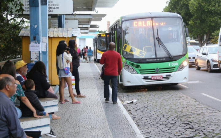 Ônibus e vans de graça no domingo, primeiro turno das eleições 2026