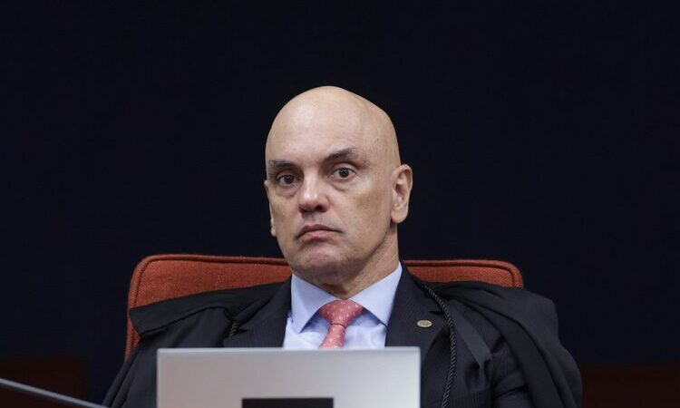 STF decide se Moraes será o 1ª ministro da Corte investigado na história