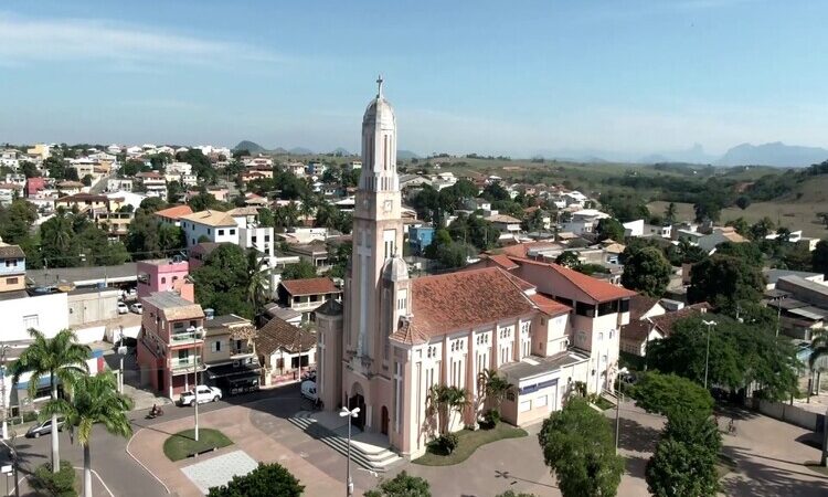 MP ajuíza ação para que Carapebus realize concurso público para a educação