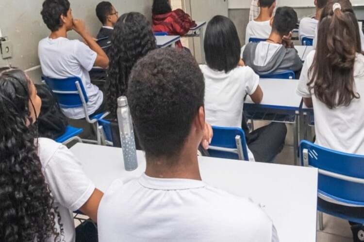 Educação abre renovação de matrículas da rede estadual de ensino para 2027